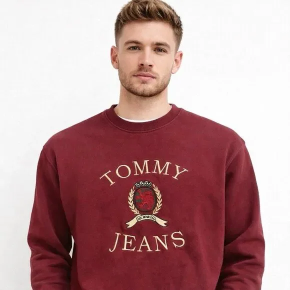 Tommy Jeans Sweatshirt Mens M Burgundy Embroidered Crest Logo Crewneck Pullover - Picture 12 of 12